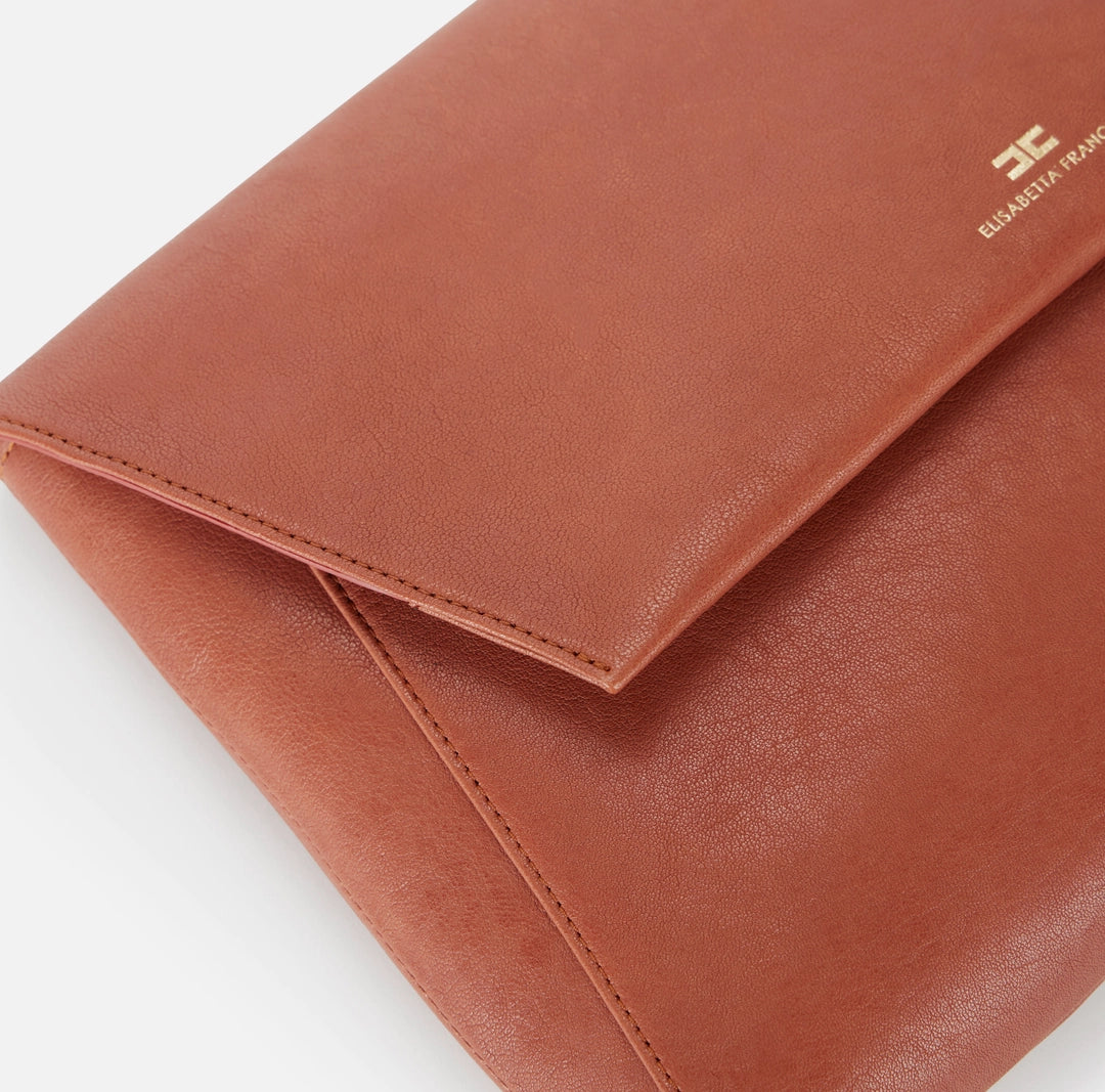 Pochette in pelle