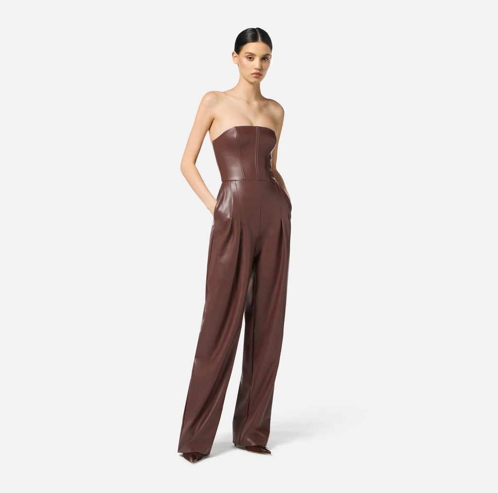 Tuta bustier con texture nappata